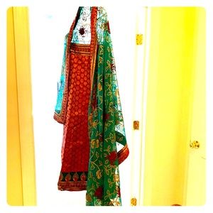 Lehenga Choli. Heavy dupatta